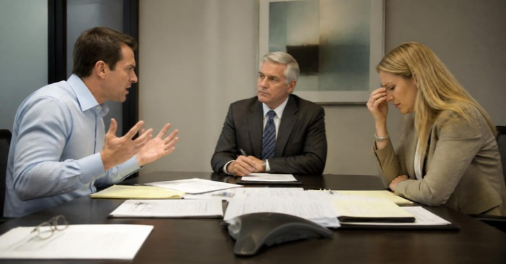 How a Contested Divorce Works in the United States